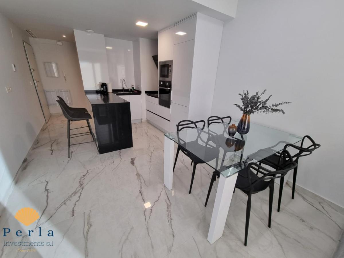 Perla Holidays - 3 Apartamentos De Alta Calidad Dehesa de Campoamor  エクステリア 写真