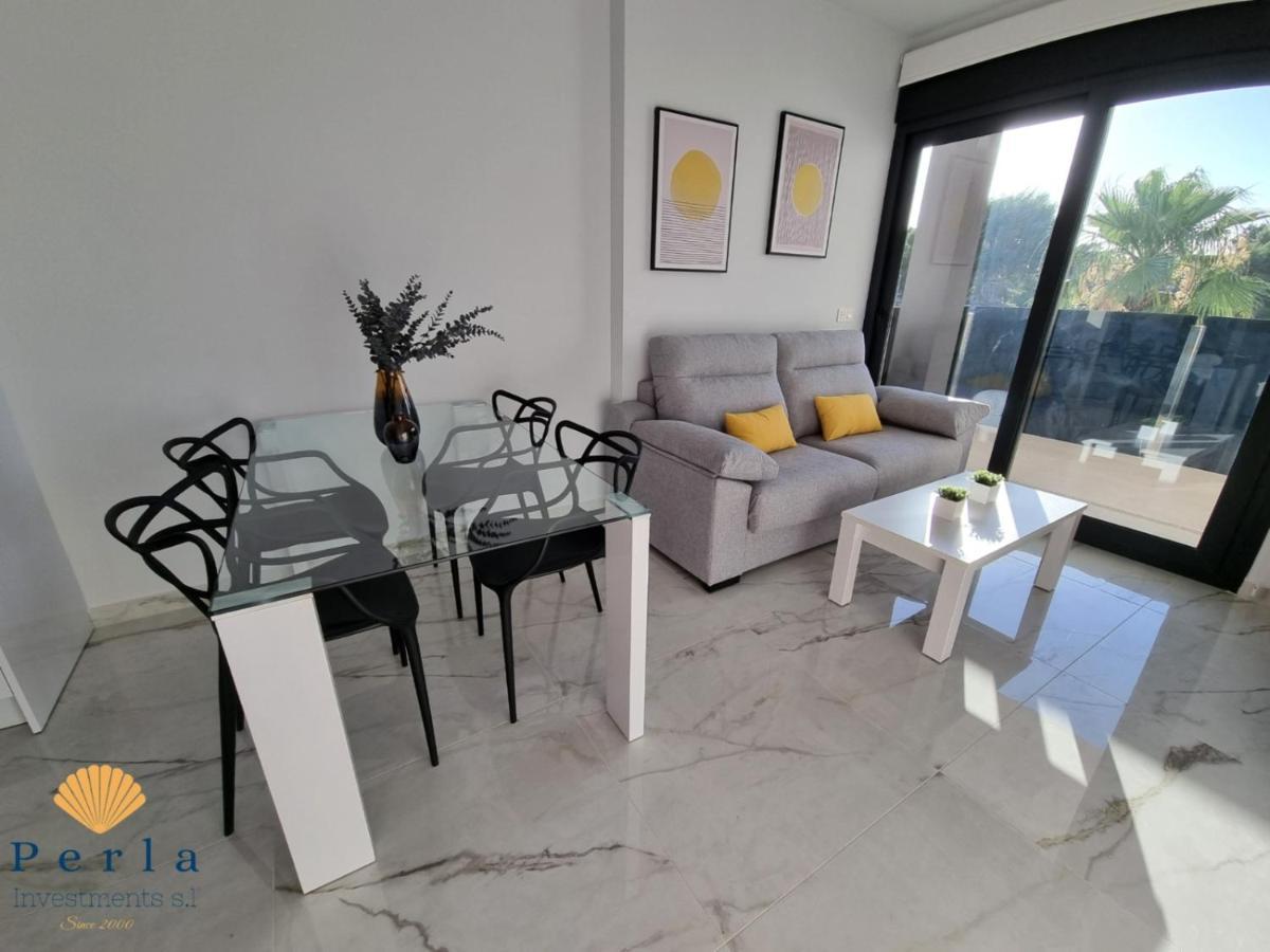 Perla Holidays - 3 Apartamentos De Alta Calidad Dehesa de Campoamor  エクステリア 写真